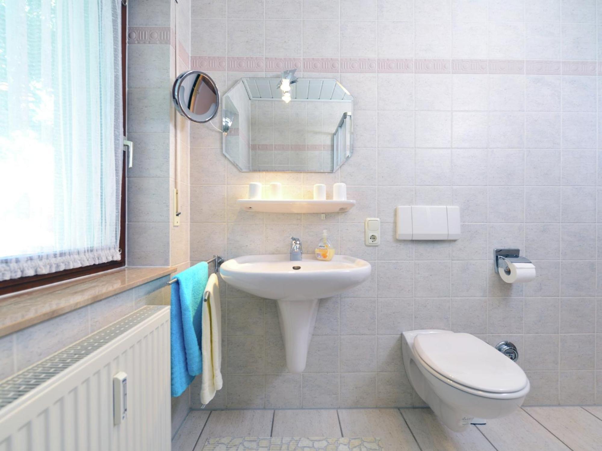 Quaint Apartment In Eimelrod Near Lake And Water Sports Willingen  Extérieur photo